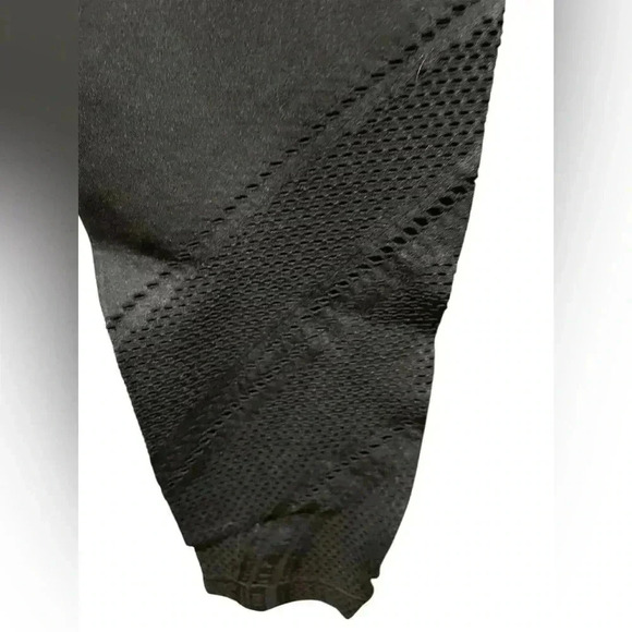 🟣Marika Black Lace Ankle Leggings – Size Large - Picture 5 of 6